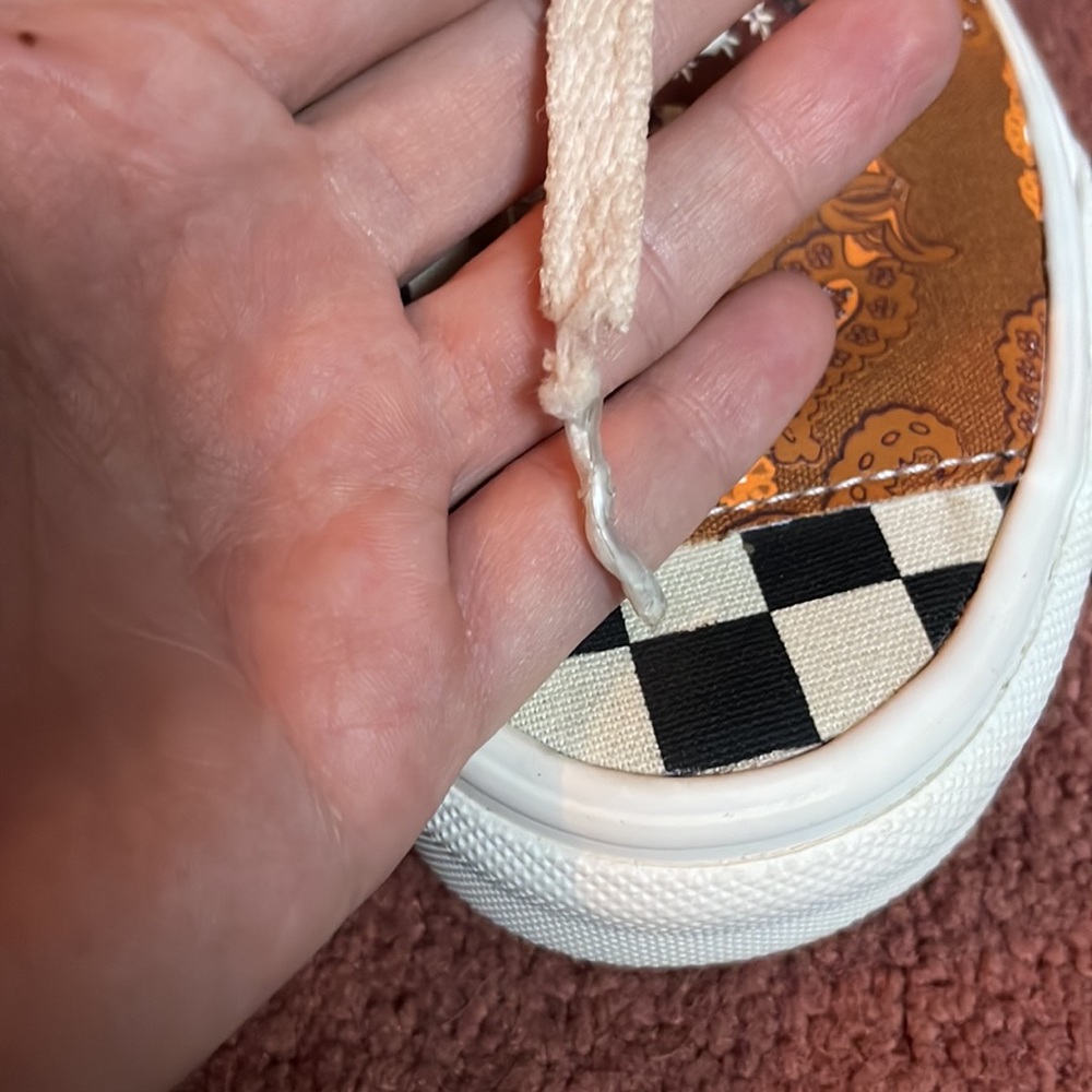 NWT vans size 5 with tiger pattern - Picture 5 of 5